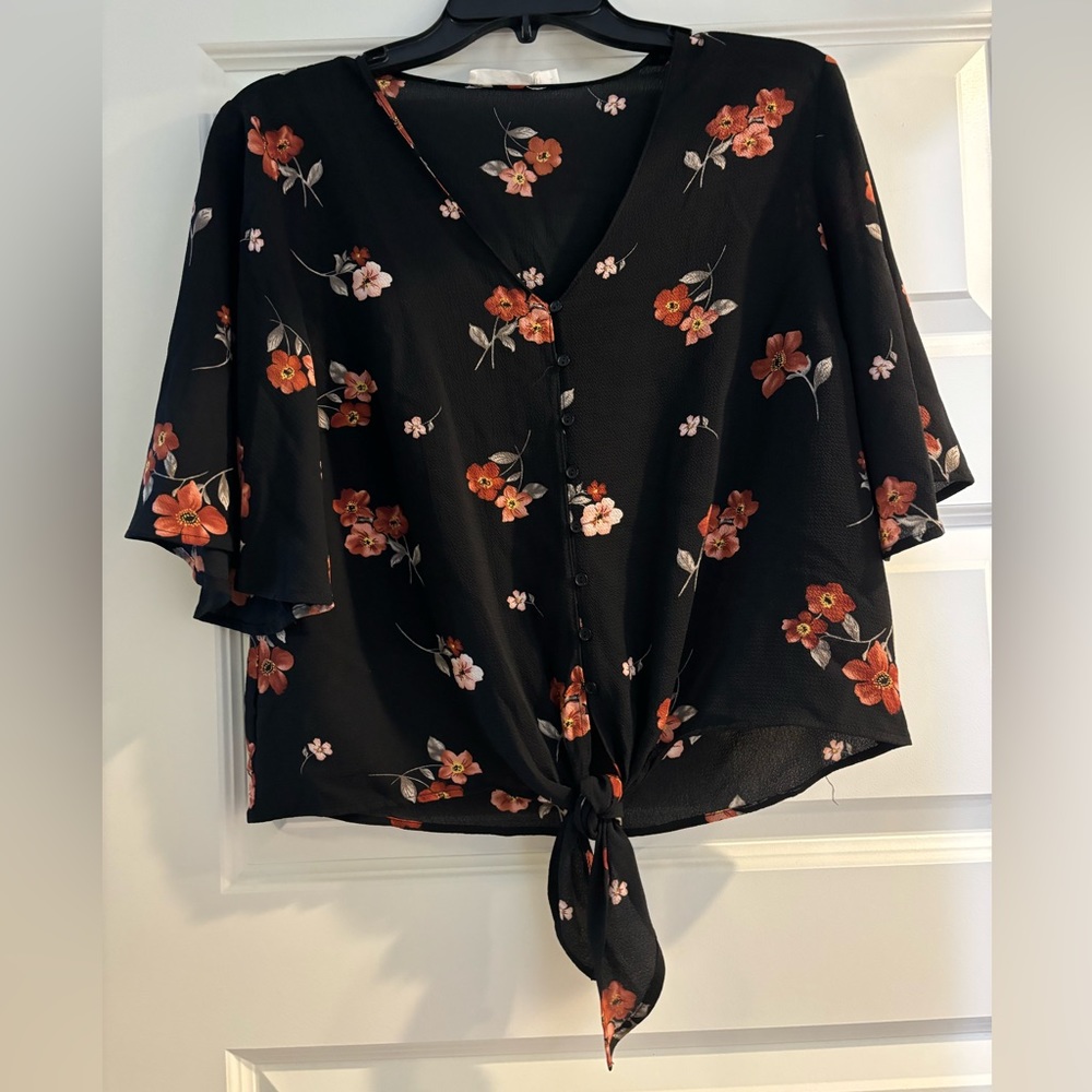 Women’s Floral Blouse